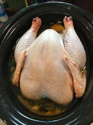Whole Roaster Chickens 3 - 4 pounds