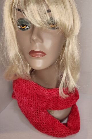 100% Infinity Scarf - red