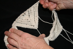 Dianne Knitting a Retangular Shaw