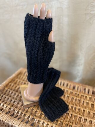 Aubrey Fingerless Gloves