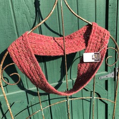 Red infinity scarf