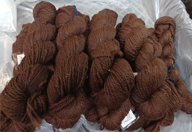 Brown Worsted #4