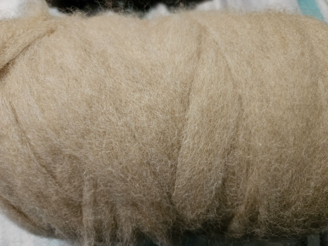 Fawn Alpaca Roving 7oz