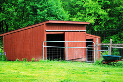 Simple boys' barn!