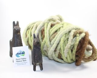 Alpaca Green Rug Yarn