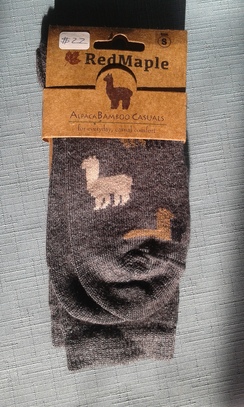 Alpaca print dress socks 