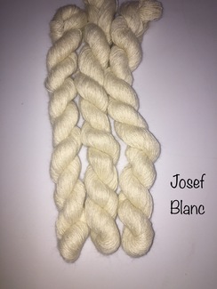 Photo of 100% Suri Yarn Natural White Josef